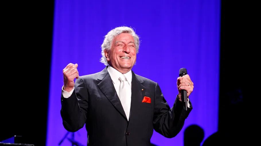 Lady Gaga, Amy Winehouse, Martin Luther King Jr.’s Letters to Tony Bennett Being Offered at Auction