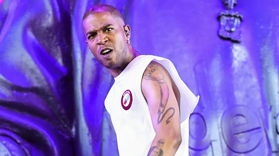 Kid Cudi Breaks Foot After Attempting to Jump Off Coachella Stage